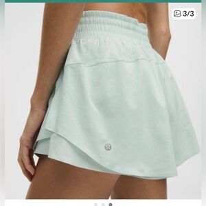 NWT. Shake it Out Shorts. Size S. Mint Breeze